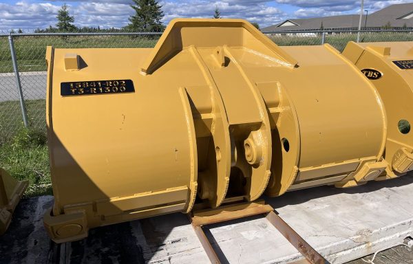 CAT R1300 2PC Bucket Rear End (R02)
